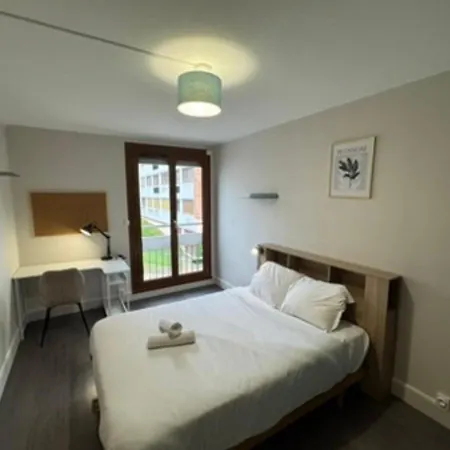 T5 Cosy Lumineux * أميا