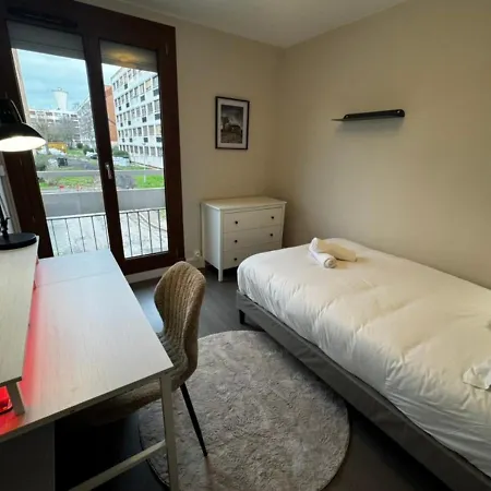 T5 Cosy Lumineux أميا